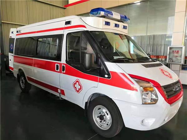 沧源福特V362救护车